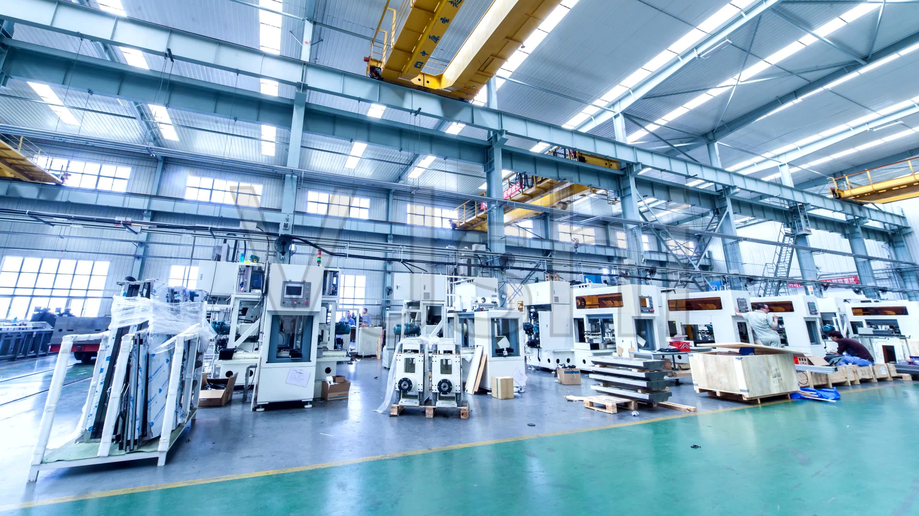 4K工厂工人生产加工车间制造企业延时摄影_3840X2160_高清视频素材下载(编号:1784520)_实拍视频