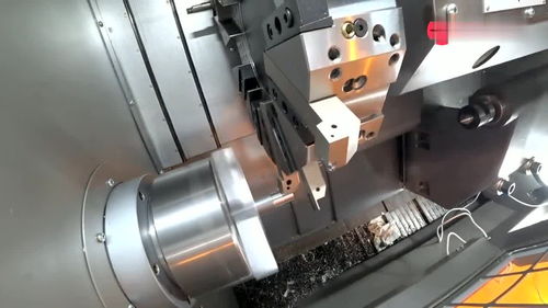 看似很普通的机械加工,但这种削铁如泥的感觉很酸爽