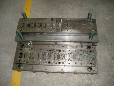 【承接各种电子产品大中型五金(金属)外壳来图来样冲压加工及代冲】价格,厂家,图片,其他机械加工,东莞市凤岗鑫浩五金电子制品厂-