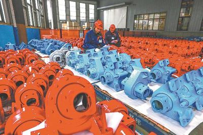 开足马力赶订单 机械加工行业迎来发展新机遇